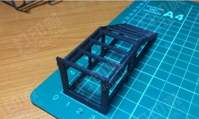 探究3D打印机的工作原理（从模型设计到打印的全过程解析）