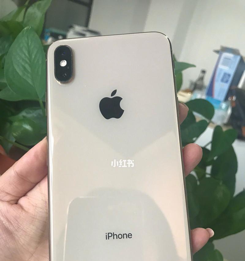 入手iPhonex还是iPhonexs？哪个更值得购买？